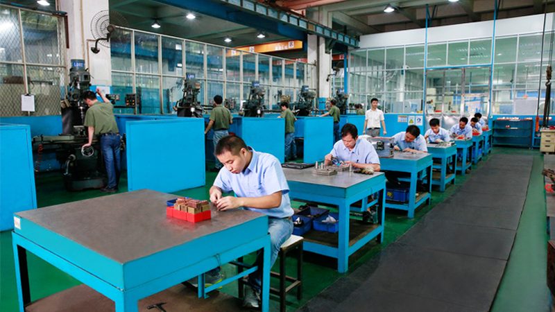吹塑模具尺寸分类解析：揭秘尺寸背后的奥秘