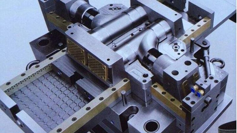 医疗器械模具加工报价背后的考量因素**