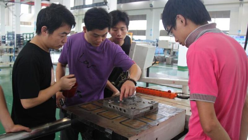 广东家电注塑模具定制生产：关键工艺与选型要点**